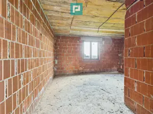 Casă la roșu, P+1, în localitatea Beliu, Arad - imagine 11