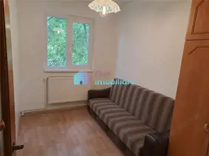 Apartament cu 3 camere semimobilat etaj 3 George Enescu - imagine 6