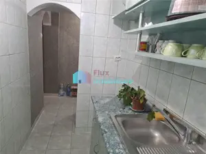 Apartament cu 3 camere semimobilat etaj 3 George Enescu - imagine 2