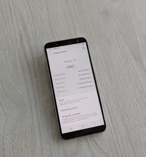 SAMSUNG A6 a600 32gb + Husa + Cablu Display 5.6" Amoled 16mp Sticla fisurata - imagine 2