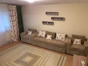 Apartament 3 camere, decomandat, zona Nufărul