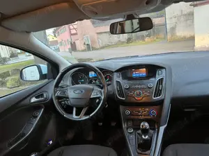 Vand Ford Focus 2018 - imagine 2