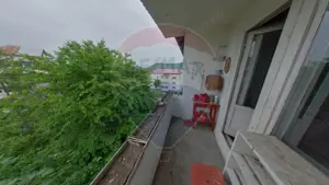 Apartament cu 3 camere de vânzare Str. 1 Mai - imagine 9