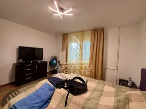 Apartament cu 4 camere de vanzare zona Shopping City, Timisoara - imagine 2