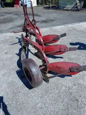 plug 3 brazde Kvenerland  - imagine 3 plug 3 brazde Kvenerland  - imagine 3