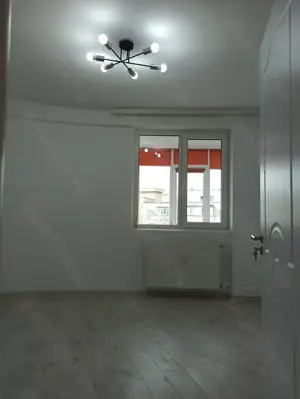 Colentina MC DONALD'S PROPRIETAR 4cam Decom, penultimul etaj,,vedere lac și parc Plumbuita, renovat  - imagine 4