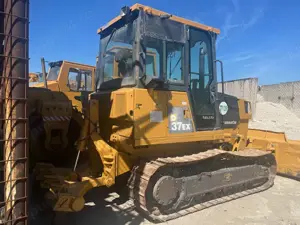 Vând buldozer Komatsu