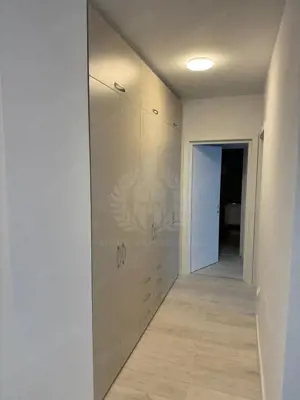 3 CAMERE//CARTIER VAMT//PET FRENDLEY - imagine 10