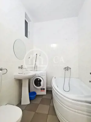 Apartament cu 1 camera la curte comuna de vanzare Central, Oradea - imagine 6