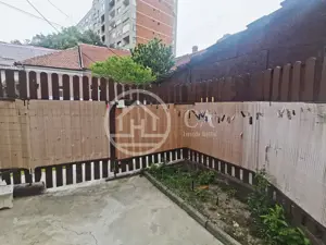 Apartament cu 1 camera la curte comuna de vanzare Central, Oradea - imagine 7