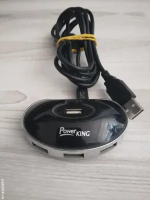 H U B cu 4 porturi Usb