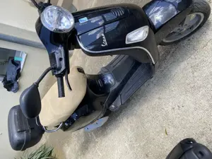 Piagio Vespa LX 50 - imagine 4