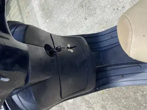 Piagio Vespa LX 50 - imagine 5