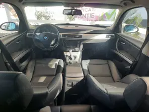 BMW 320D  plafon negru  Piele Navigatie Rata de la 80 euro lunar - imagine 6