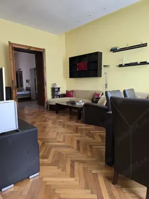 Apartament 4 camere cladire istorica etaj 1 langa Liceul Shakespeare Parcul Poporului amenajat integ