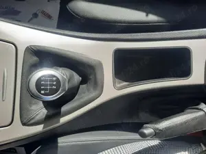 BMW 320D  plafon negru  Piele Navigatie Rata de la 80 euro lunar - imagine 15