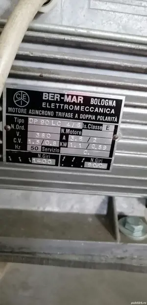 Motor trifazic cu reductor de forța  - imagine 4