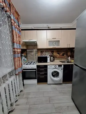 Se ofera spre inchiriere garsoniera in zona Vitan!