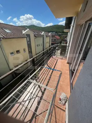 Apartament cu 1 camera, zona Cetății. - imagine 6