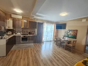 Apartament de vanzare, cu 3 camere, 59 mp, zona Ciarda Rosie