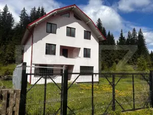  Casă finisată, 4 camere, 2 băi – ideală pentru cei care iubesc natura!