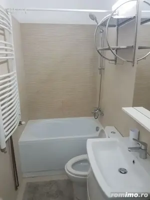 inchiriere apartament cu 2 camere in zona Lipovei 300e