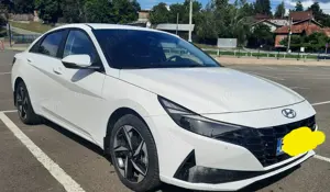 Vand Hyundai Elantra  Exclusive, garantie, unic proprietar