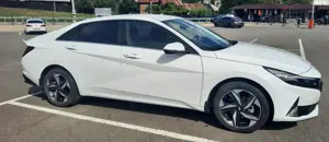 Vand Hyundai Elantra, varianta de top Exclusive, unic proprietar - imagine 4