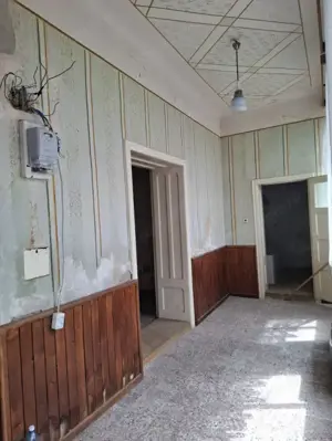 Casa din caramida pentru renovat  3 camere in Nadlac - imagine 8