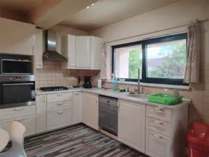 OCAZIE UNICA!!! Vila de lux, intr-o zona linistita, la 20 minute de Ploiesti - imagine 7