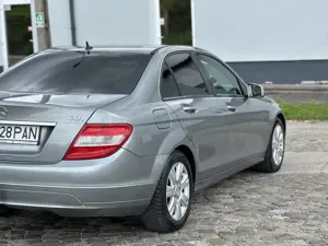 Mercedes-Benz C 200 CDI*2.2 D*navigatie*piele*af.2011*contract+fiscal - imagine 4