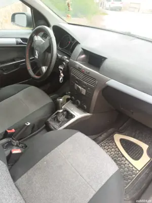 Opel Astra H  1,3 cdti  - imagine 2