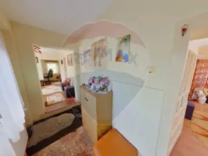 Casă / Vilă cu 5 camere de vânzare în zona Est - imagine 8