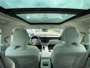 Volvo XC 60 - imagine 7