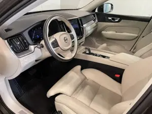 Volvo XC 60 - imagine 5