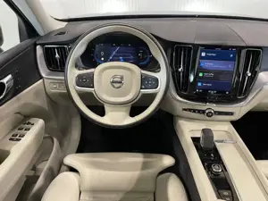 Volvo XC 60 - imagine 6