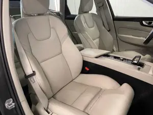 Volvo XC 60 - imagine 10