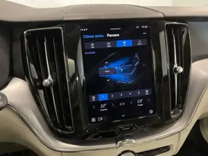 Volvo XC 60 - imagine 18