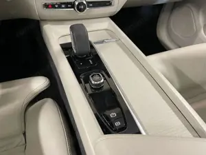 Volvo XC 60 - imagine 19