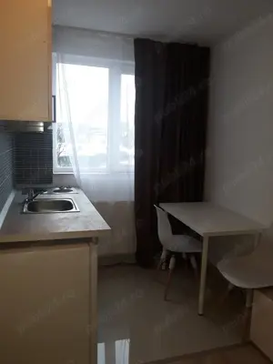 proprietar inchhiriez garsoniera zona Aparatorii Patriei