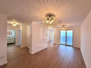 Apartament cu 2 camere in bloc nou