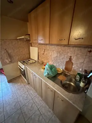 2 camere decomandat la etajul 3 cu centrala propie si 2 balcoane - imagine 6