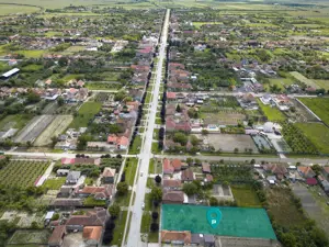 Teren intravilan in comuna Cermei