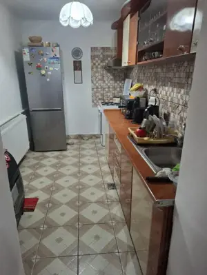 Casa renovata 4 camere in Nadlac - imagine 14