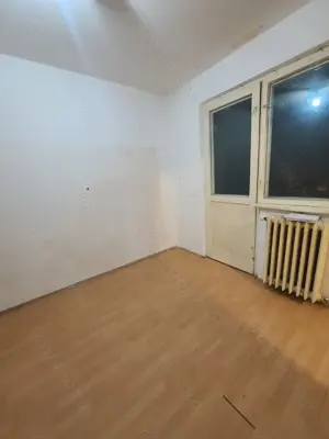 Vand 2 cam 7 Noiembrie