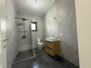 Casa 4 cam 163 mp utili, 27 mp terasa, teren 689mp - imagine 7 Casa 4 cam 163 mp utili, 27 mp terasa, teren 689mp - imagine 7