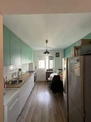 De vânzare, apartament 4 camere  I. Mihalache (1 Mai) sect 1 - imagine 8