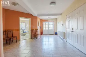 Spațiu pentru Cabinet Stomatologic - Activități de Servicii - imagine 4