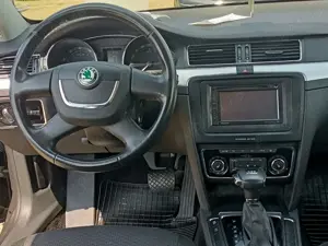 Skoda Superb II - imagine 5