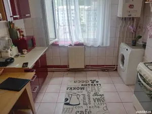 Ap 3 Cam,la cheie,decomandat, 70mp,Precista,cu pod, 2 balcoane si boxa - imagine 2